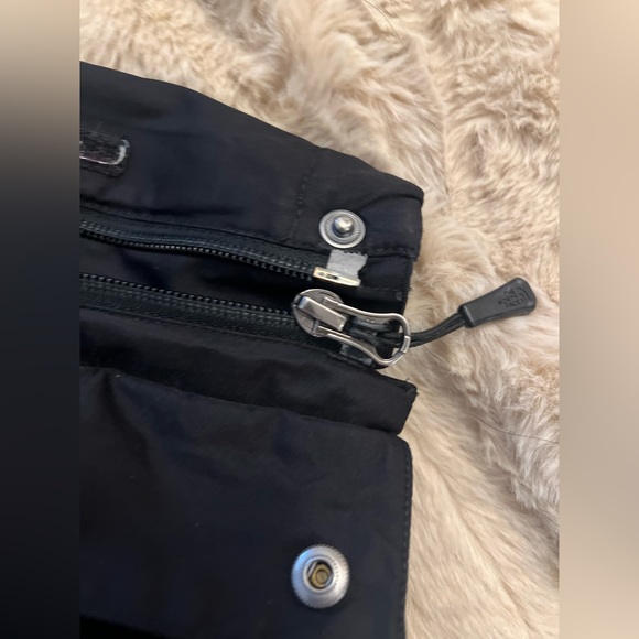 North face Hyvent women’s Medium jacket - Picture 9 of 11